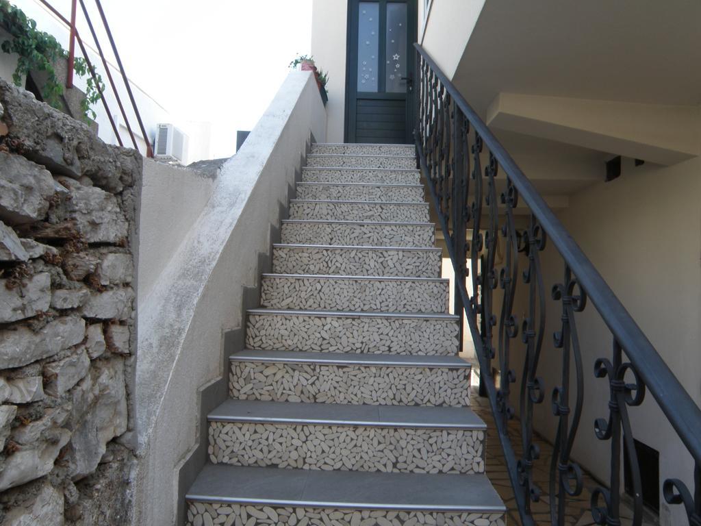 Apartment Amalija Primošten Exterior foto